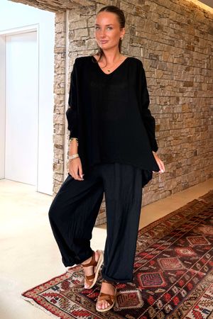 The Casa Lino Harbour Top Black